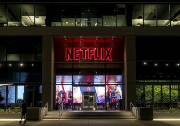 Netflix-ი ტედ სარანდოსს თანახელმძღვანელად ნიშნავს