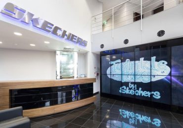 Skechers-ი შემოსავლებით Nike-ს ეწევა
