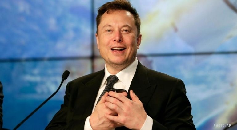 Elon Musk gets closer to $346m payout as Tesla value touches $100bn