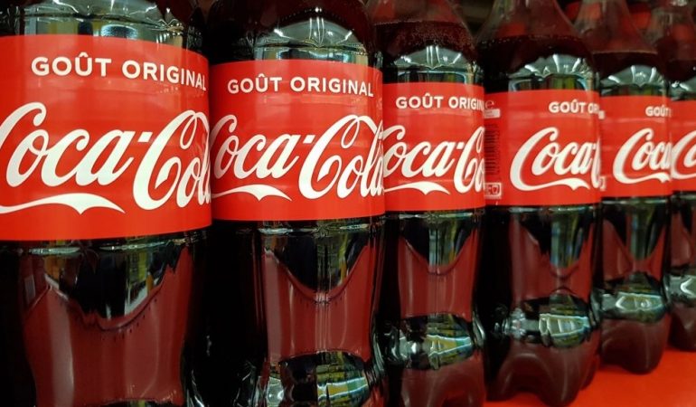 Coca-Cola pauses advertising on all social media platforms globally