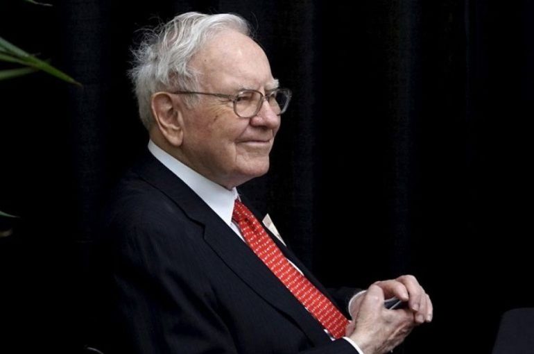 Warren Buffett’s Berkshire Hathaway buys stakes in 5 Japanese investment companies