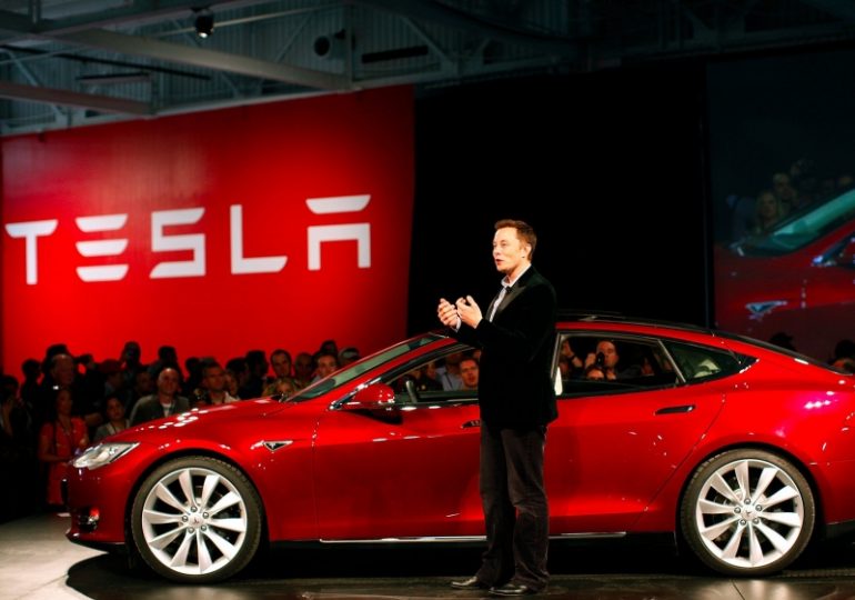 Tesla's value drops $50 billion as Musk's promised cheaper battery three years away