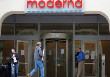 Moderna gets further $472 million U.S. award for coronavirus vaccine development