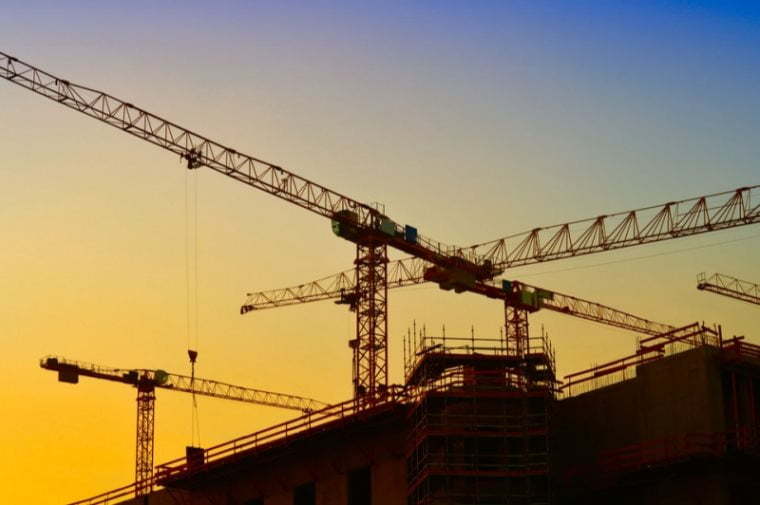 In the first quarter of 2017, the production value of the construction sector increased