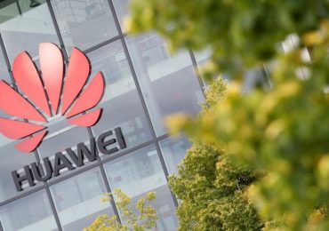 Samsung, LG Display to stop supplying panels to Huawei due to U.S. restrictions