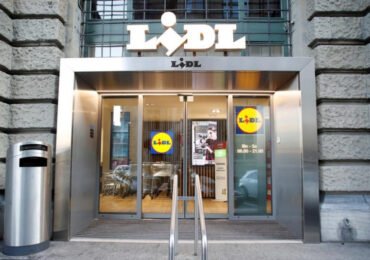 Lidl offers $200 extra to U.S. workers to get COVID-19 vaccination