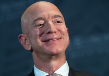 Jeff Bezos overtakes Elon Musk to reclaim spot as world’s richest person