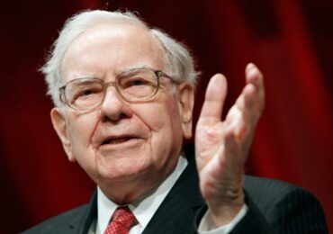 Warren Buffett admits to a rare 'mistake'