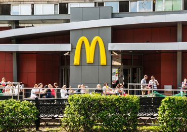 McDonald’s-ი რუსეთში საკუთარ ბიზნესს ყიდის და ქვეყნიდან საბოლოოდ გადის