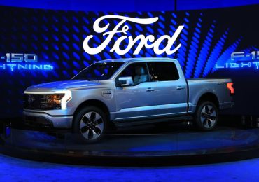 Ford-მა F-150 Lightning-ის ფასი შეამცირა