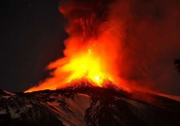 რომელ ქვეყნებშია ყველაზე მეტი აქტიური ვულკანი?