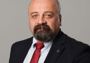 ვახტანგ ცაბაძე